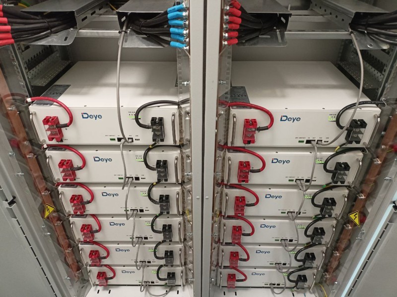 Deye SE-G5.1 PRO-B (5.12 kVt*soat) LiFePO4 akkumulyatori