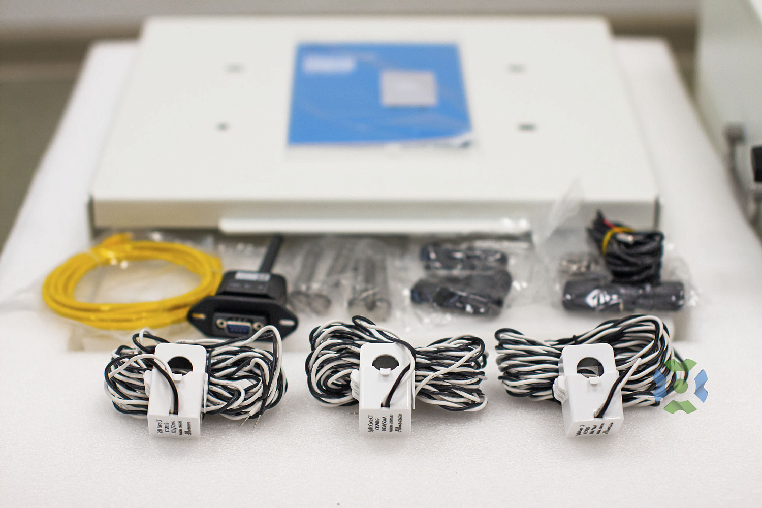 Гибридный солнечный инвертор DEYE SUN-12K-SG04LP3 — изображение 6