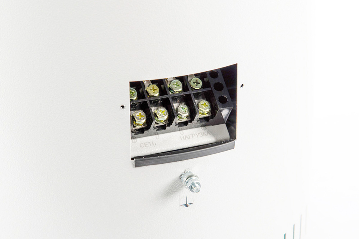 Стабилизатор напряжения SKAT STL-10000 - 16 ступеней